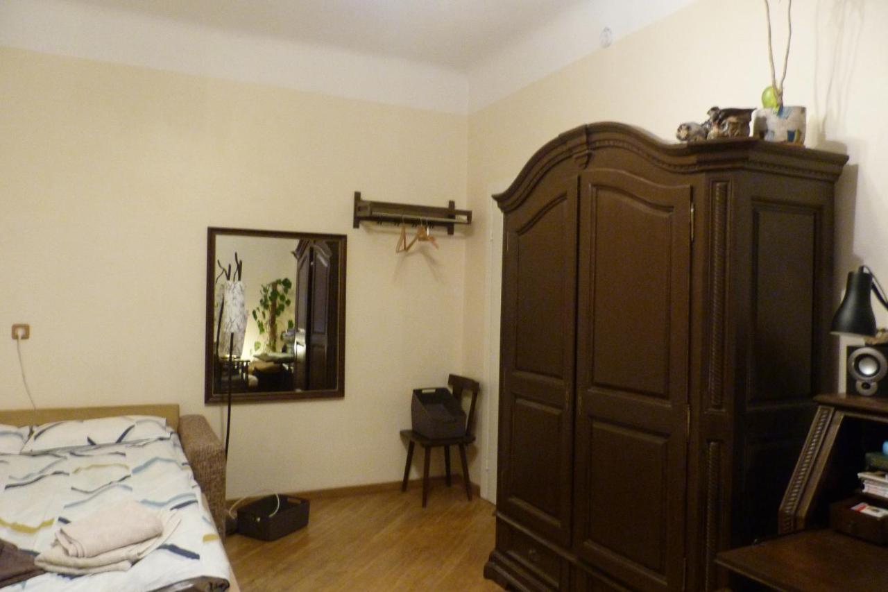Accommodation In The Historical Center Of Riga Esterno foto